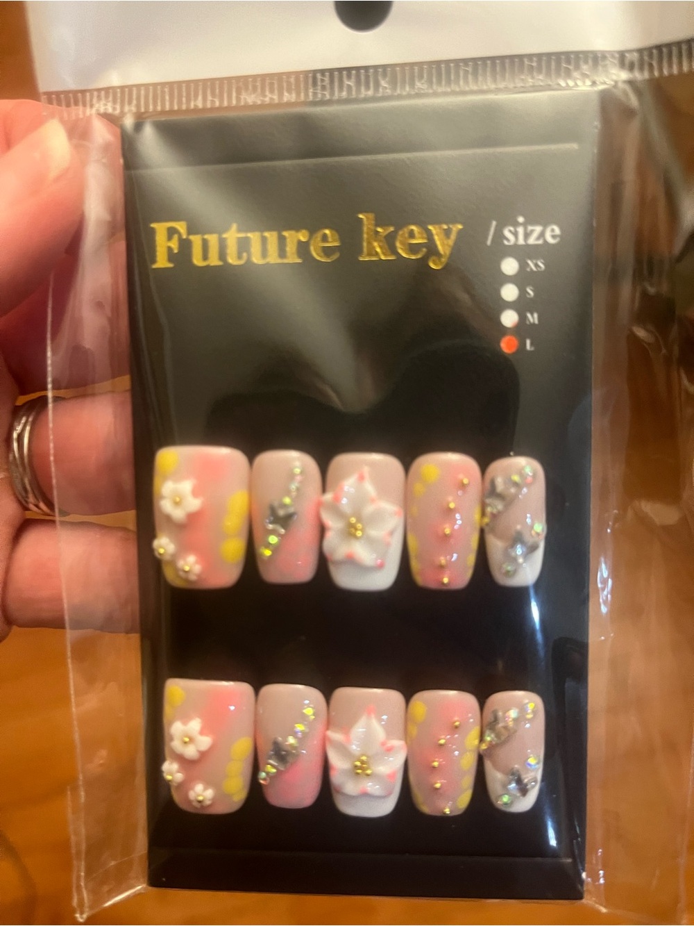 🌼 3D Floral & Rhinestone Press-On Nails – Size Large - Picture 2 of 2